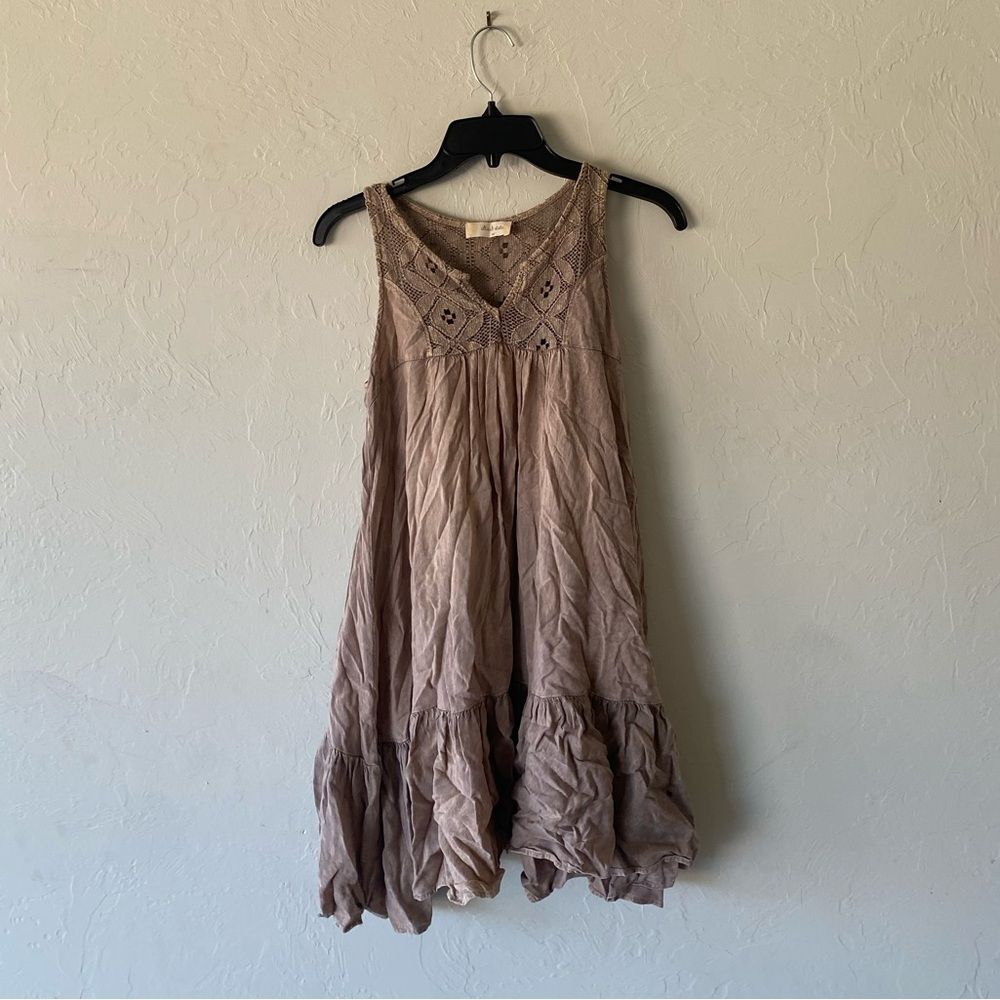 Altar’d state taupe pink undertone sleeveless dress